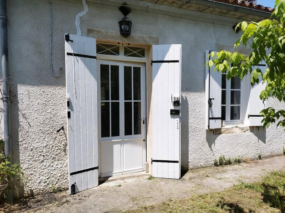 Bienvenue En Sud Gironde Villa Villandraut Exterior photo